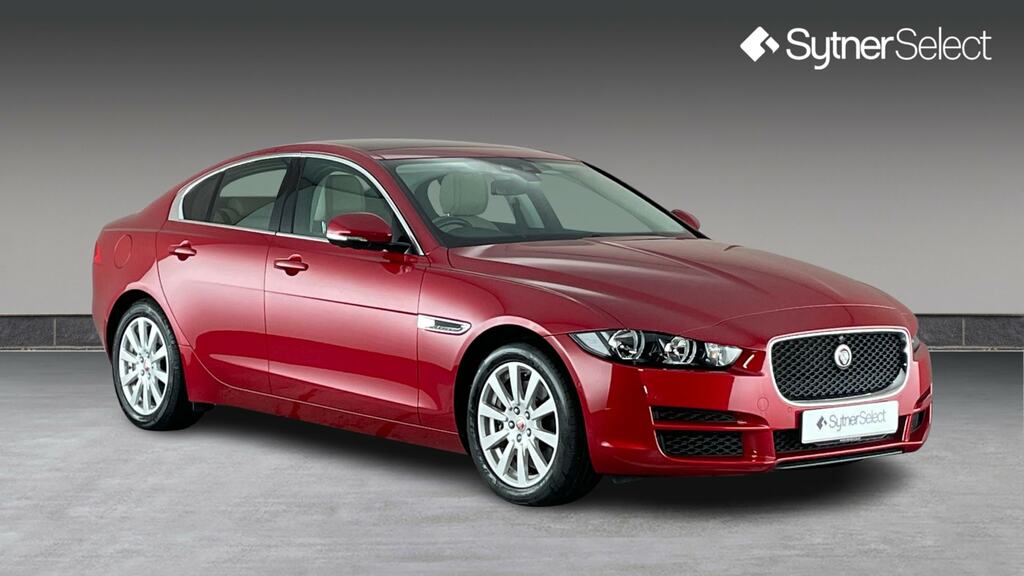 Jaguar XE 2.0 Ingenium Prestige Red