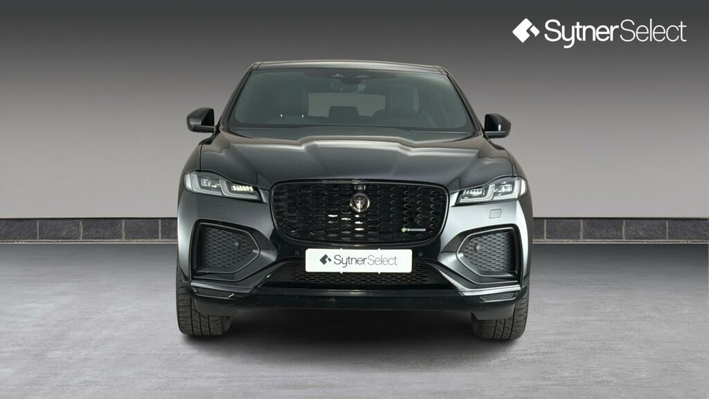 Jaguar F-Pace 2.0 D200 R-dynamic Se Awd NX21UZL Black #4