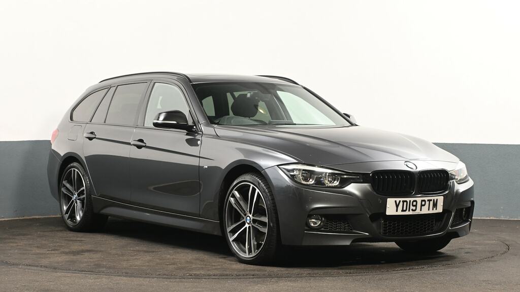 BMW 3 Series 320I Xdrive M Sport Shadow Edition Step Grey