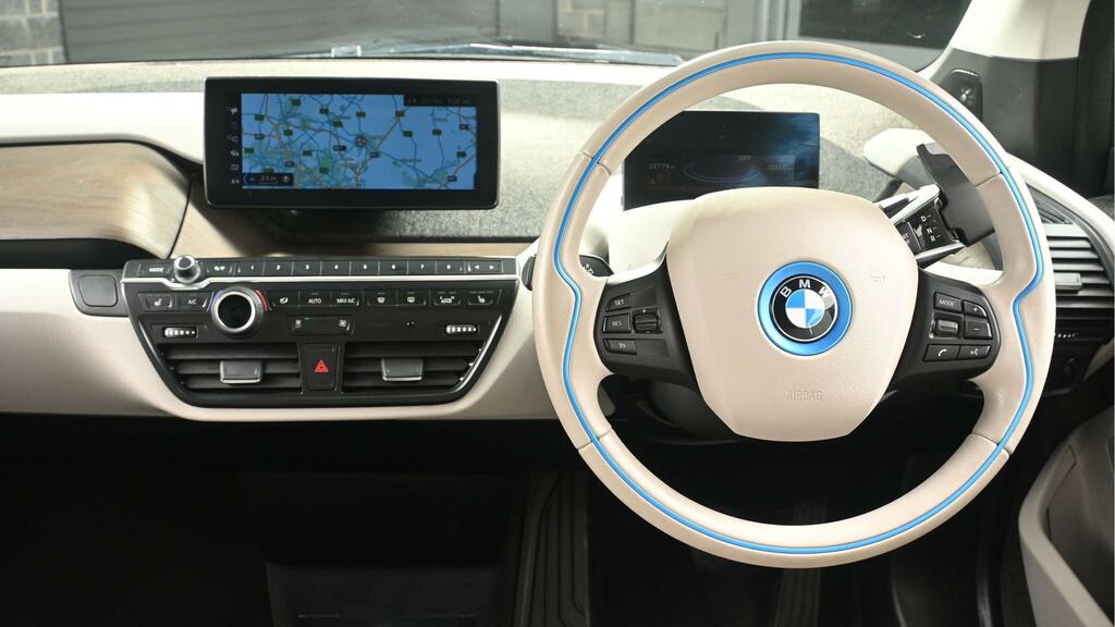 BMW i3 125Kw 42Kwh Loft Interior World Black #5