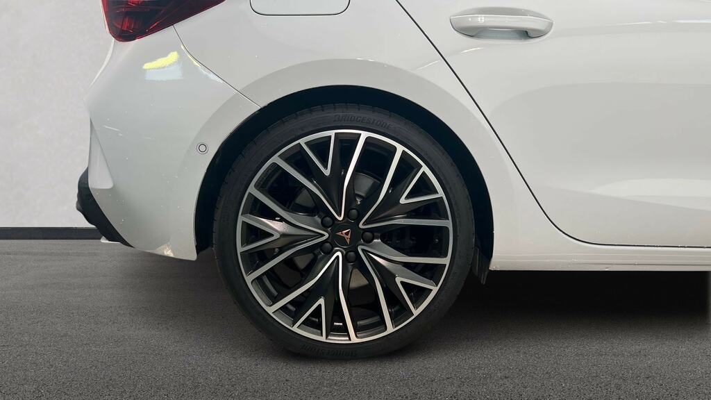 Cupra Leon 2.0 Tsi 300 Vz2 Dsg WP26OAU White #5