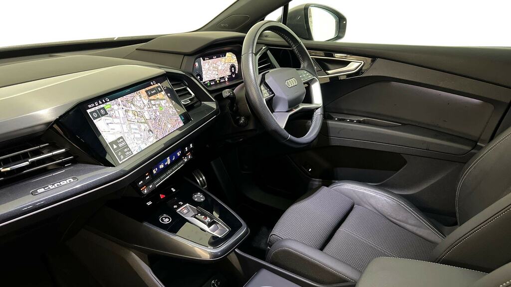 Audi Q4 E Tron 150Kw 40 82Kwh S Line Cs MW73CKP Grey #2