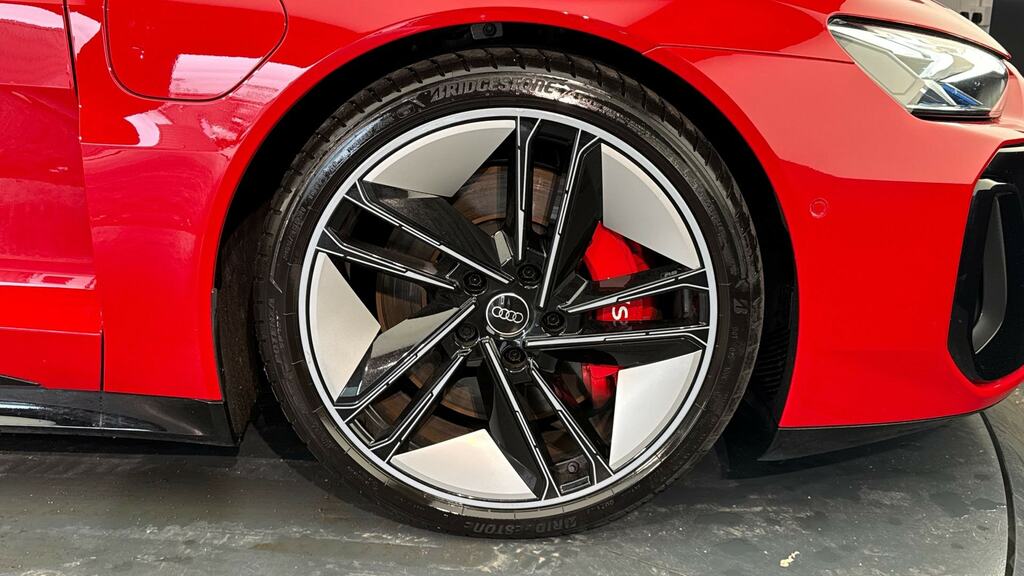 Audi E Tron GT 435Kw 105Kwh S Vorsprung Red #5