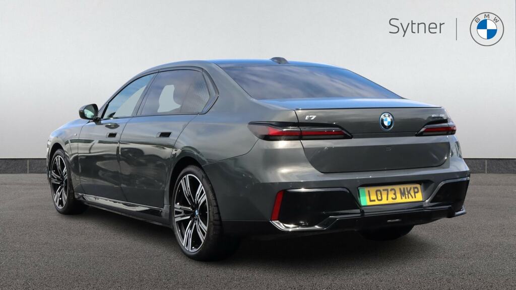 BMW i7 335Kw Edrive50 M Sport 105.7Kwh Grey #2