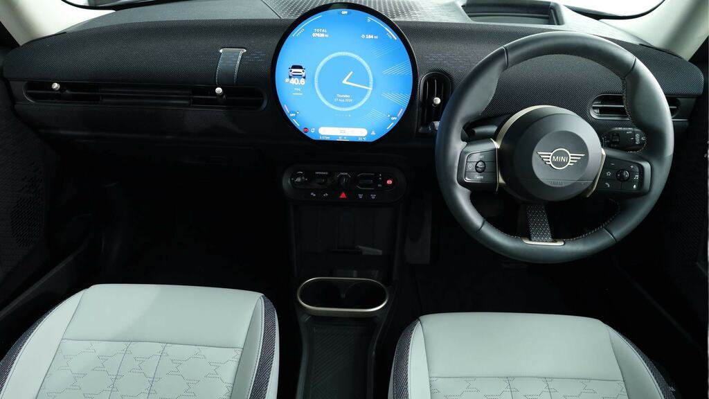 Mini Hatch 1.5 C Classic Level 1 OE74LHH Silver #4