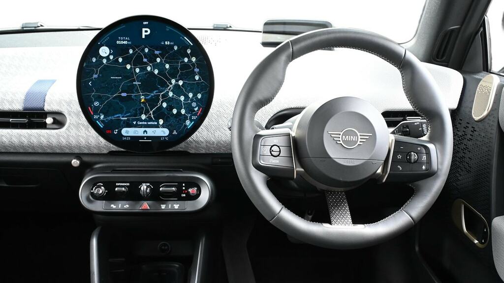 Mini Hatch 135Kw E Exclusive Level 2 41Kwh YG75NBF Blue #5