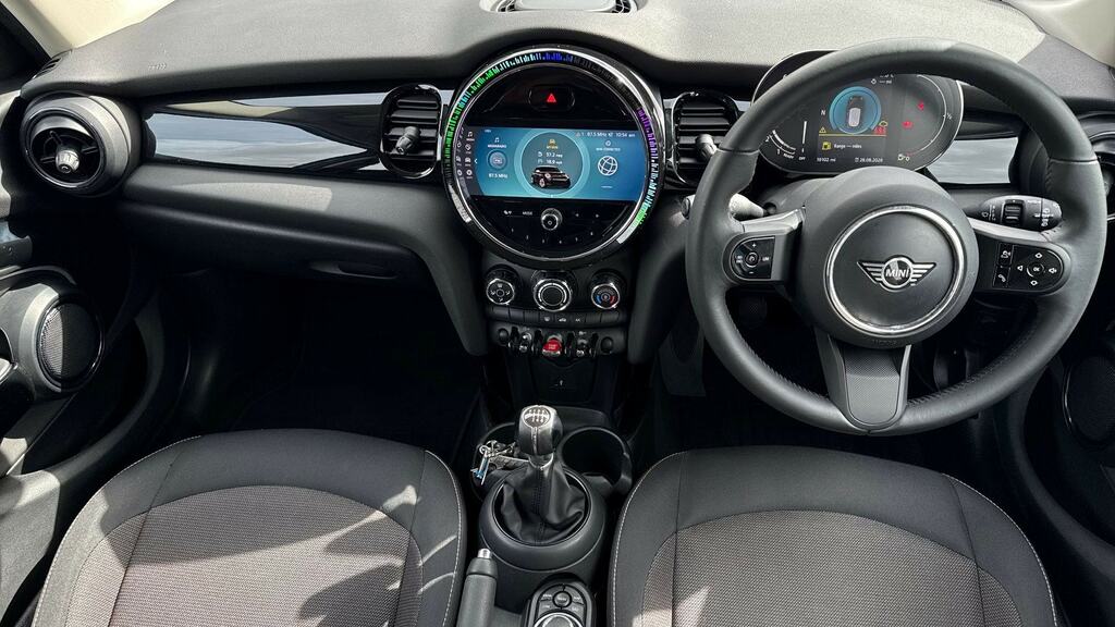 Mini Hatch 1.5 Cooper Classic BK22HYL Blue #4