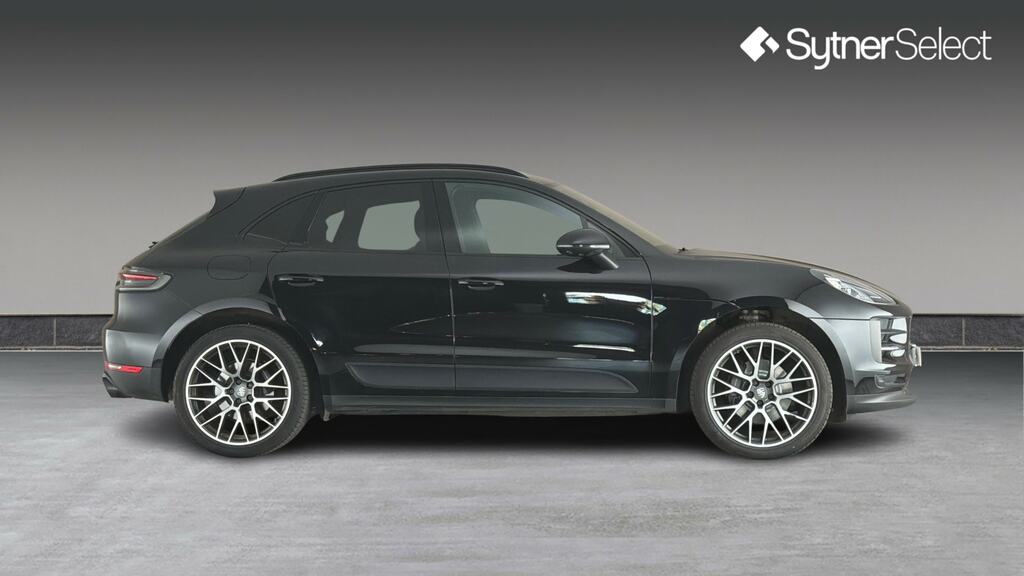 Porsche Macan 5dr Pdk YG19RTV Black #3
