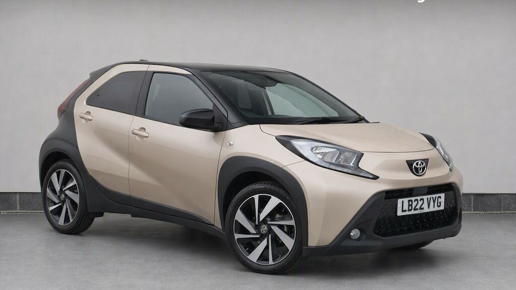 Toyota Aygo X 1.0 Vvt-i Edge Brown