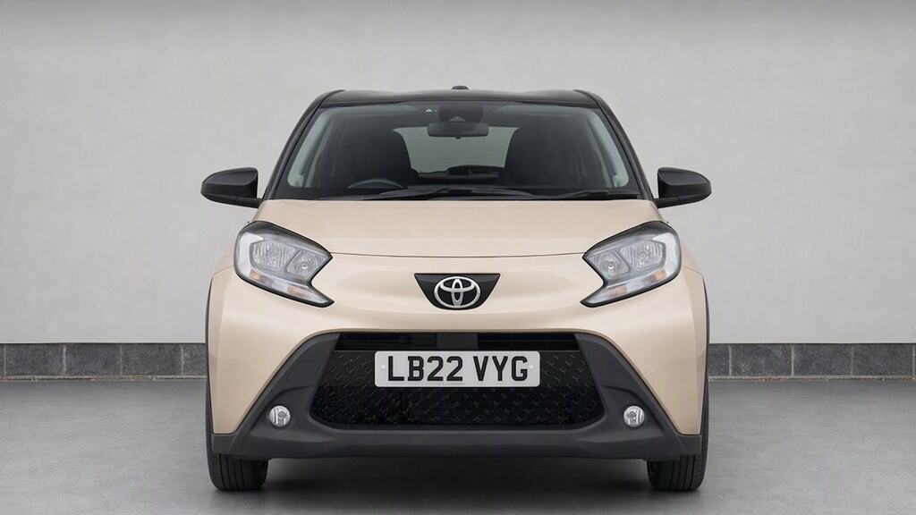 Toyota Aygo X 1.0 Vvt-i Edge Brown #5