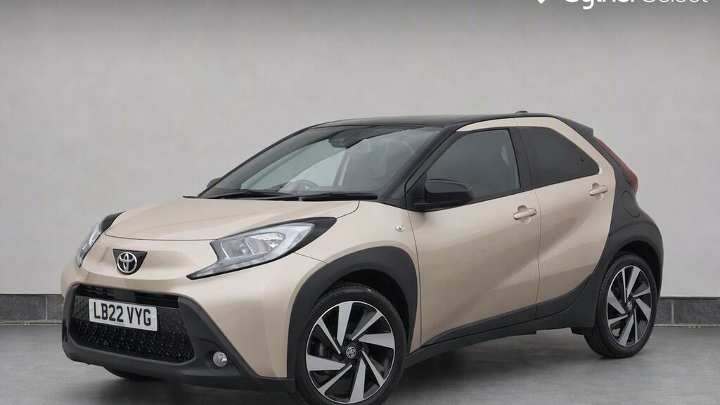 Toyota Aygo X 1.0 Vvt-i Edge Brown #2