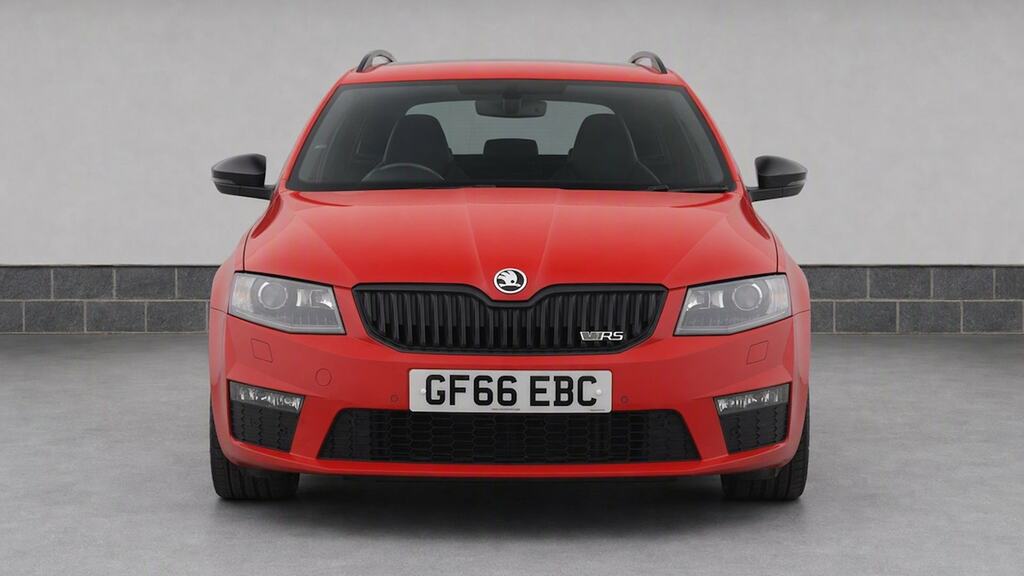 Skoda Octavia 2.0 Tdi Cr Vrs Red #5