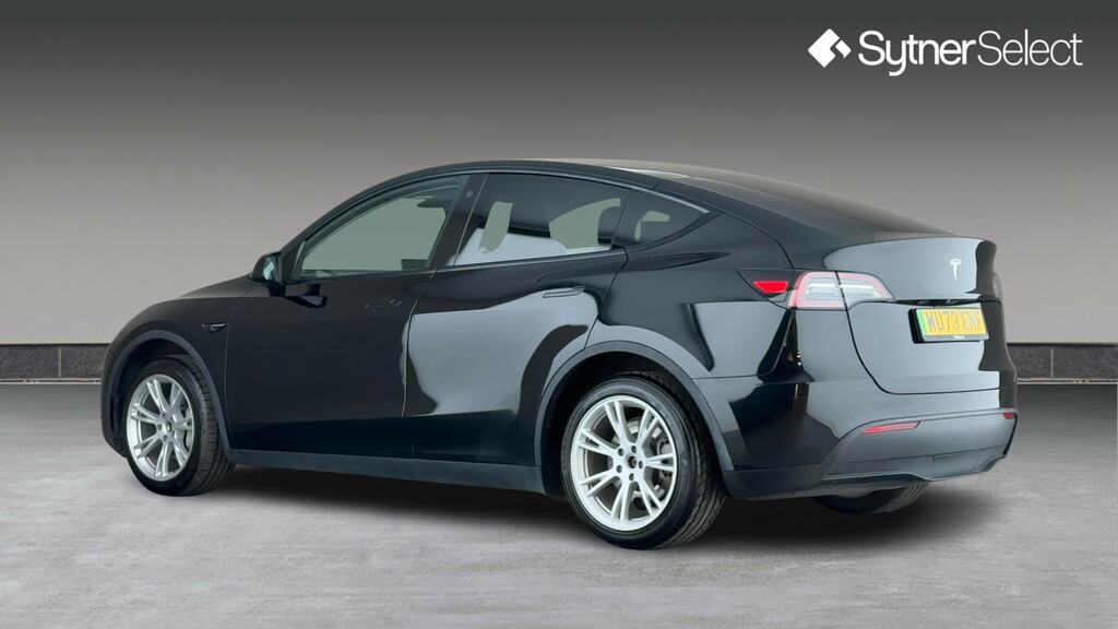 Tesla Model Y Long Range Awd WU73ENF Black #2