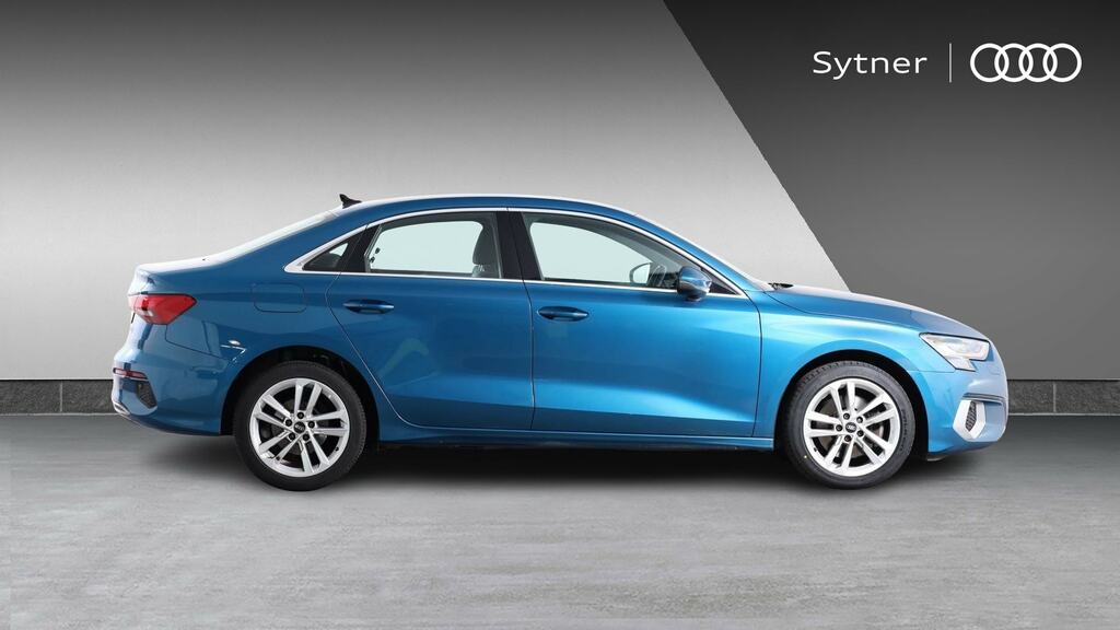 Audi A3 30 Tfsi Sport BD21FZV Blue #4