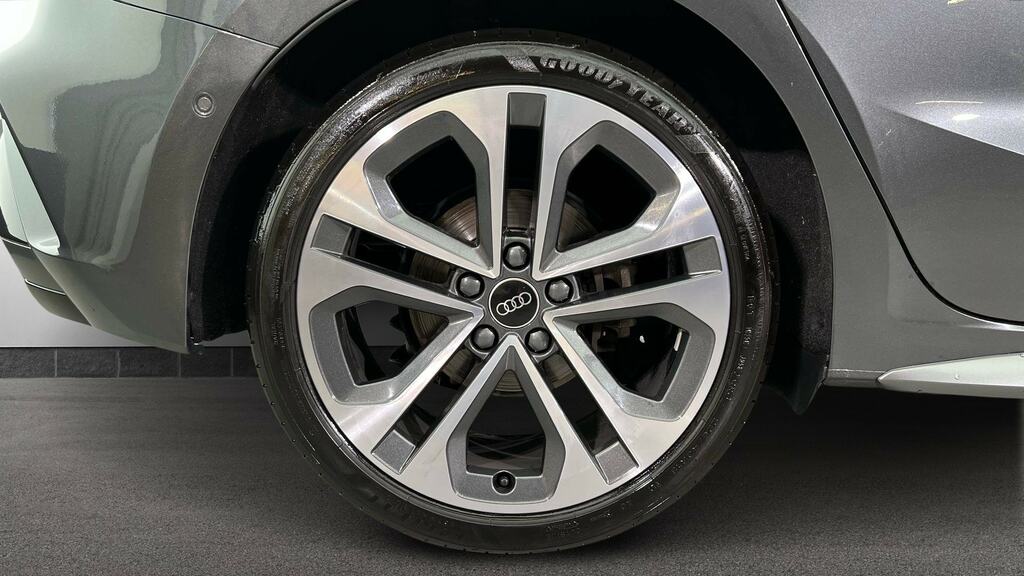 Audi A3 35 Tfsi S Line CX74VXR Grey #5