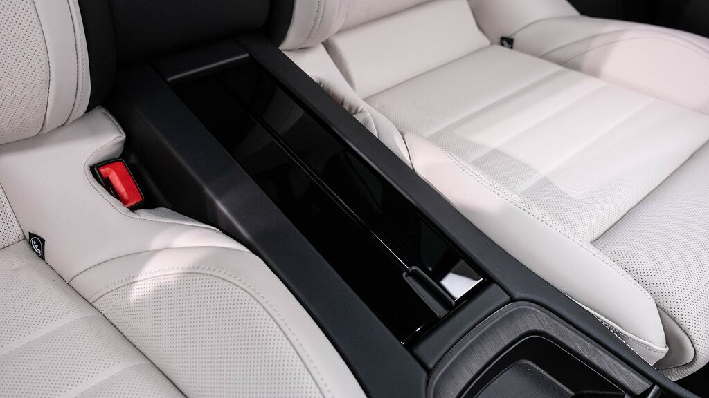 Porsche Panamera Automatic #48