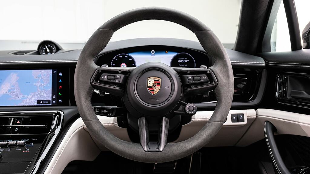 Porsche Panamera Automatic #17
