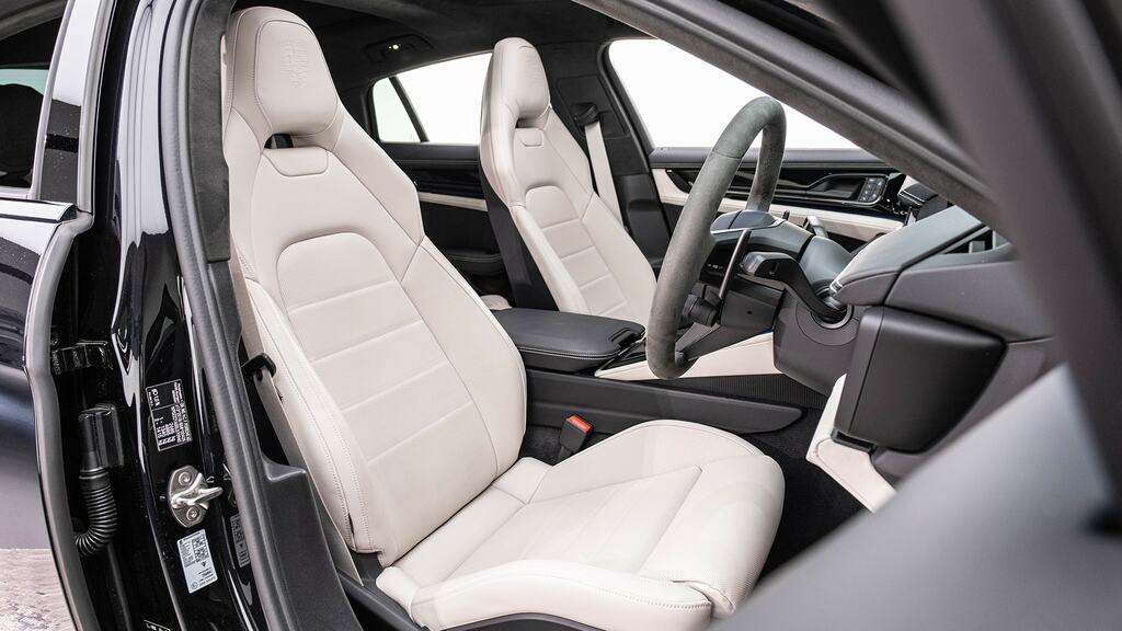 Porsche Panamera Automatic #11