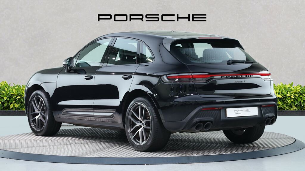 Porsche Macan T Pdk GV23NYN Black #5