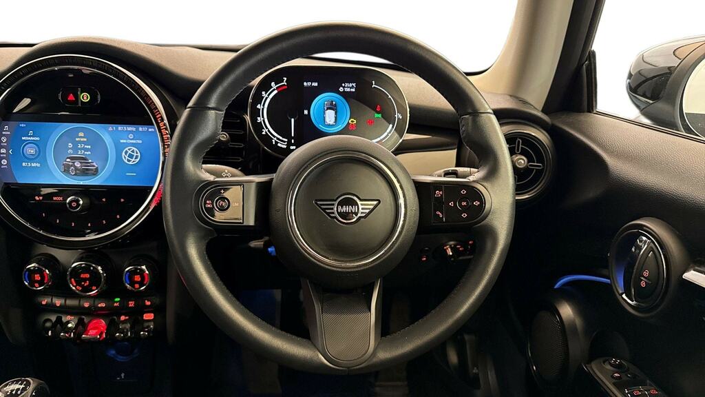 Mini Hatch 1.5 Cooper Classic Premium CK73HXX Blue #5