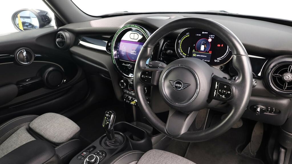 Mini Electric 135Kw Cooper S Level 2 33Kwh Black #6