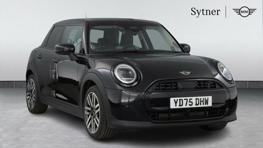 Mini Hatch 1.5 C Classic Level 2 YD75DHW Black