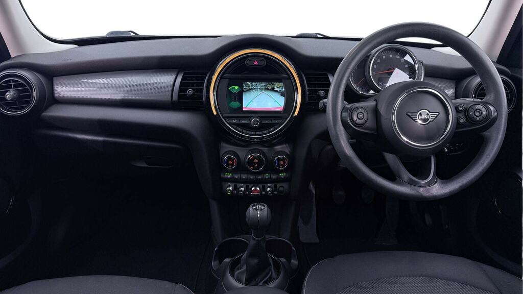 Mini Hatch 1.5 Cooper Classic II Comfort Pack YO69YBA Red #4