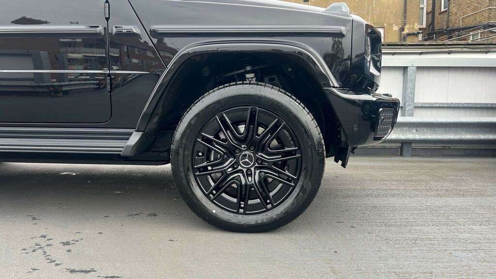 Mercedes-Benz G Class G 580 432Kw Eq Tech Amg Line Prem 116Kwh Black #5