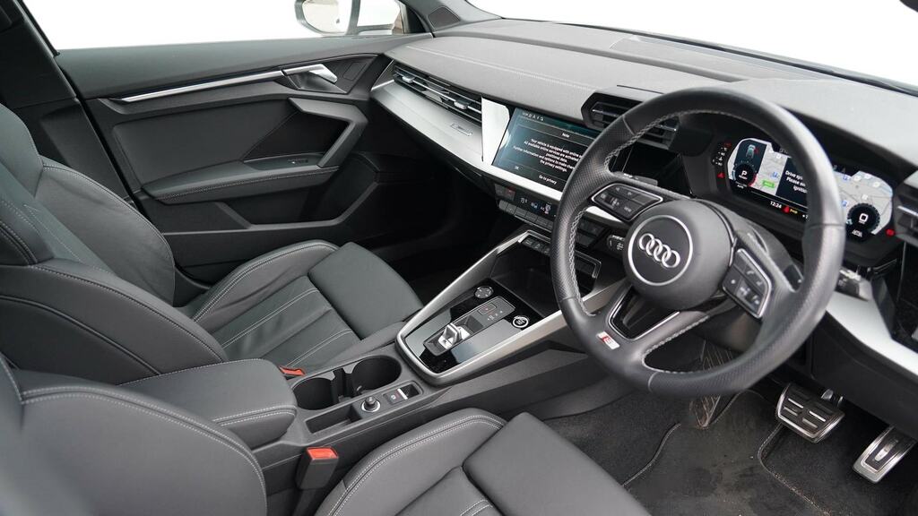 Audi A3 30 Tfsi S Line S Tronic CY72AYZ White #6