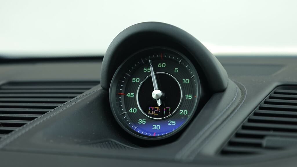 Porsche 911 2dr Pdk Silver #10