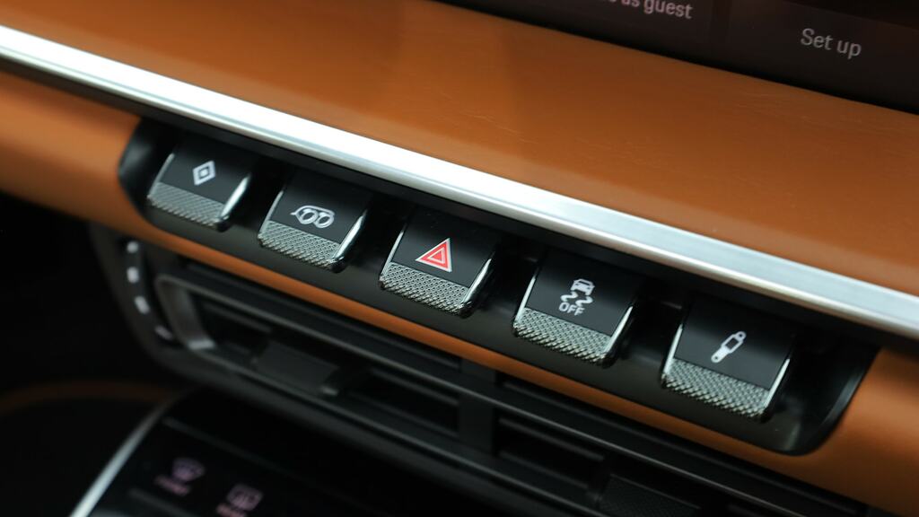 Porsche 911 2dr Pdk Silver #15