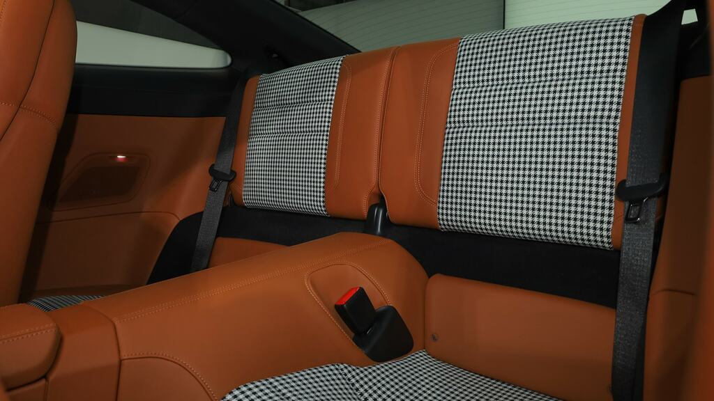Porsche 911 2dr Pdk Silver #24