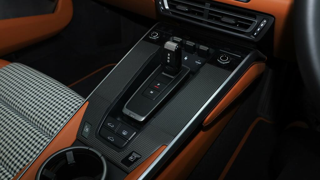 Porsche 911 2dr Pdk Silver #29