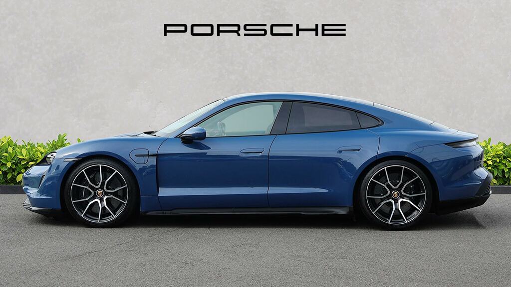 Porsche Taycan 560Kw Turbo S 93Kwh Blue #6