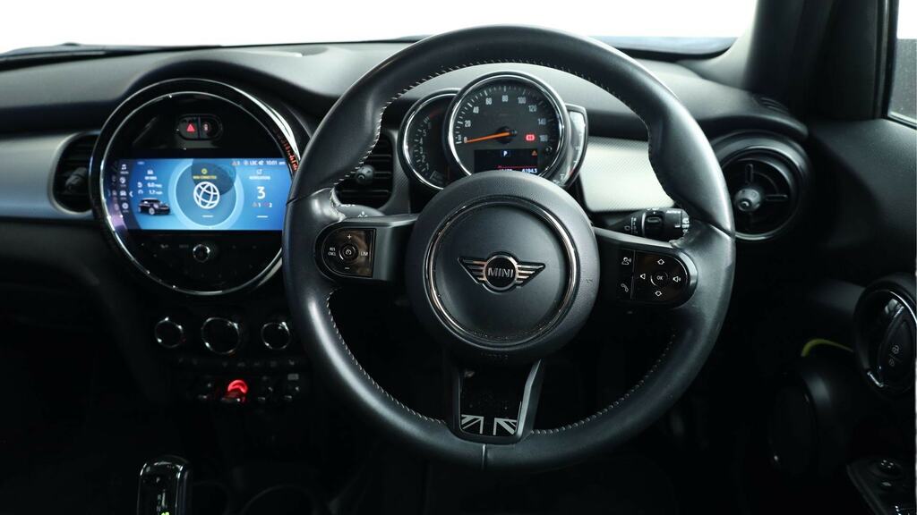 Mini Hatch 1.5 Cooper Exclusive Premium EJ72ZRU White #5