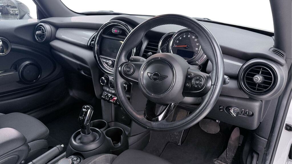 Mini Hatch 1.5 Cooper II Chilinav Pack YD68XTP White #6