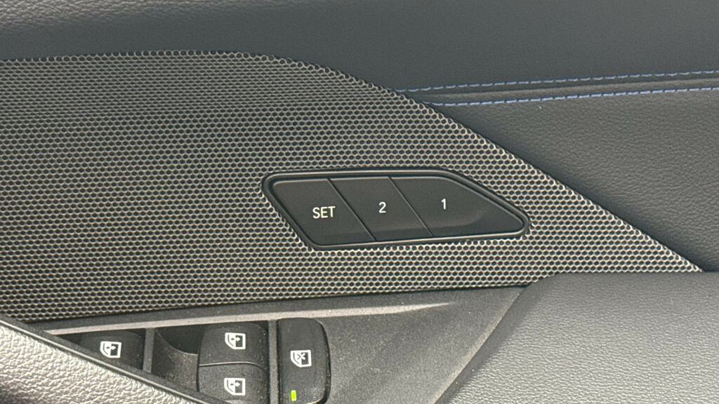 BMW i4 M50 Technology Plus Pack Driving Assistant Prof Black #30
