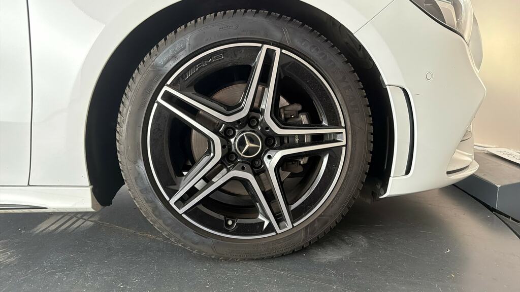 Mercedes-Benz B Class B180d Amg Line Executive Edition Black #23