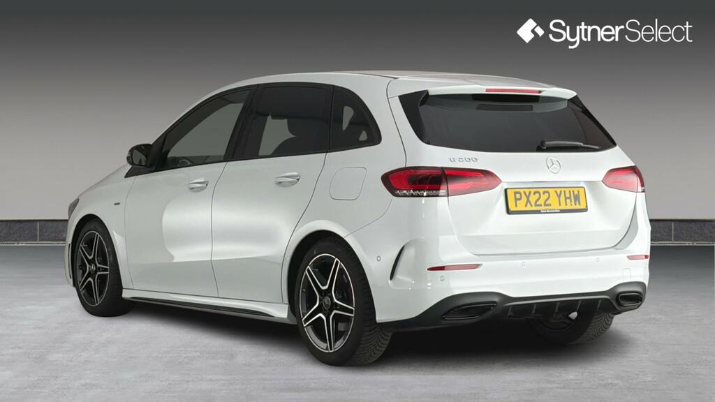 Mercedes-Benz B Class B200 Amg Line Premium Edition White #2