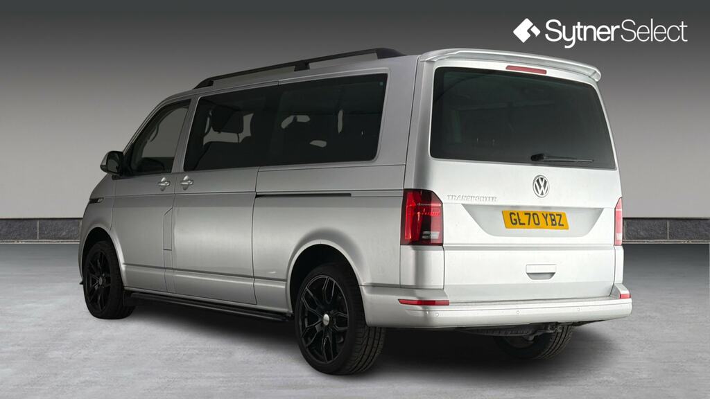 Volkswagen Transporter Shuttle 2.0 Tdi 150Ps Se Minibus Dsg Silver #2