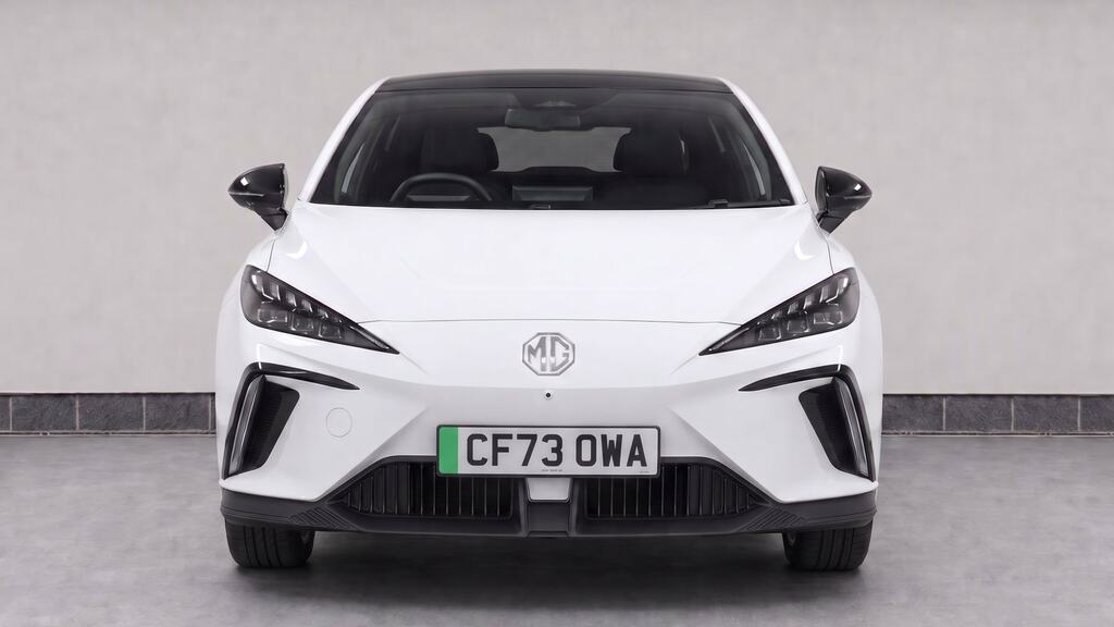 MG MG4 150Kw Trophy Ev Long Range 64Kwh White #5
