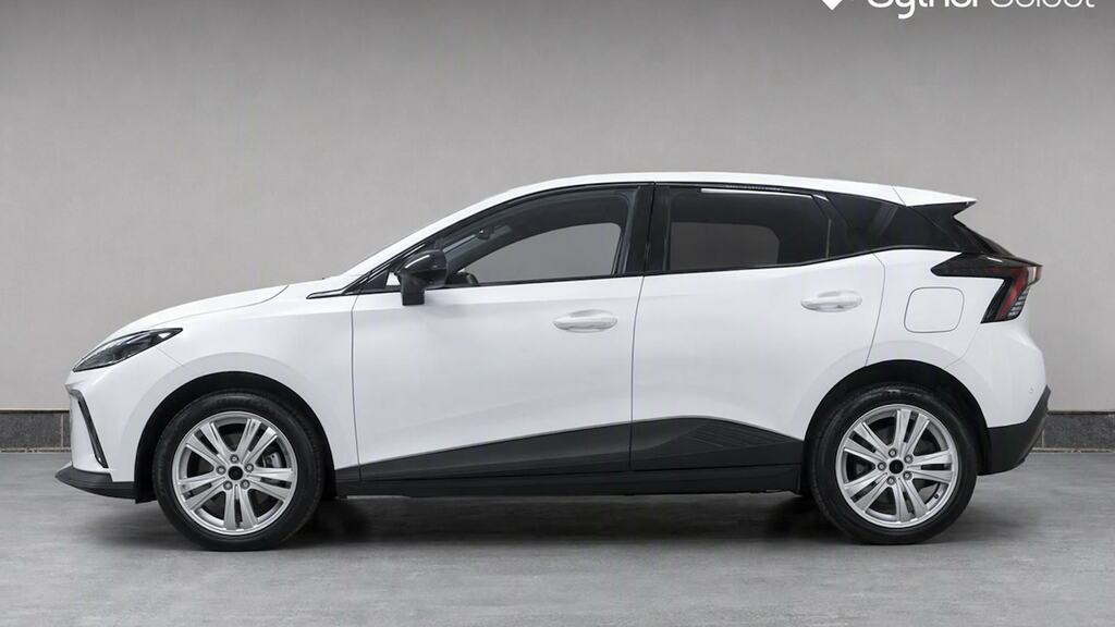 MG MG4 150Kw Trophy Ev Long Range 64Kwh White #6