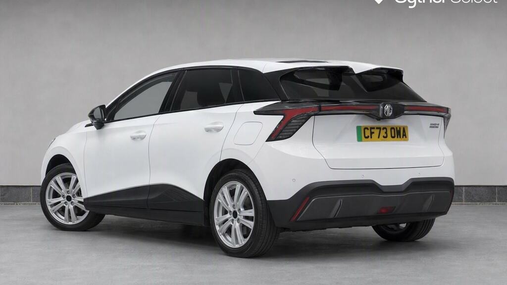 MG MG4 150Kw Trophy Ev Long Range 64Kwh White #3