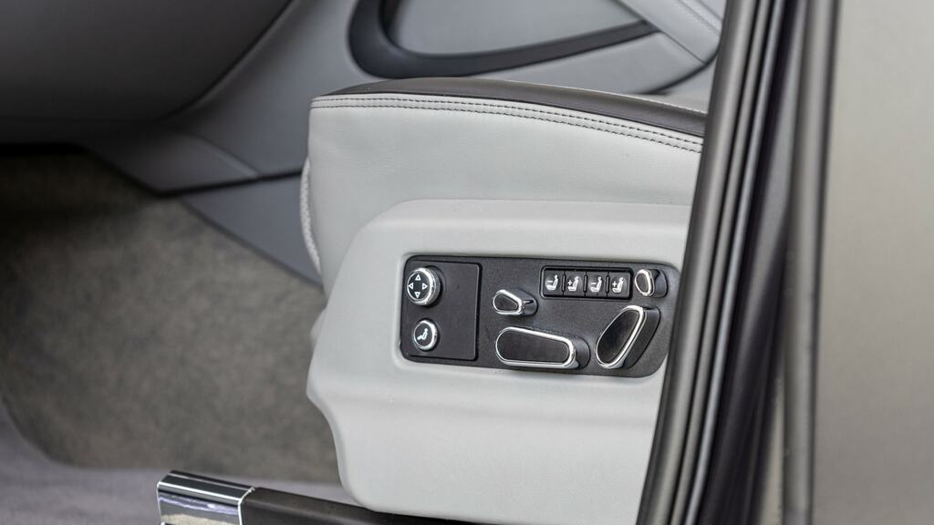 Bentley Bentayga 4.0 V8 Speed Launch Pack White #17