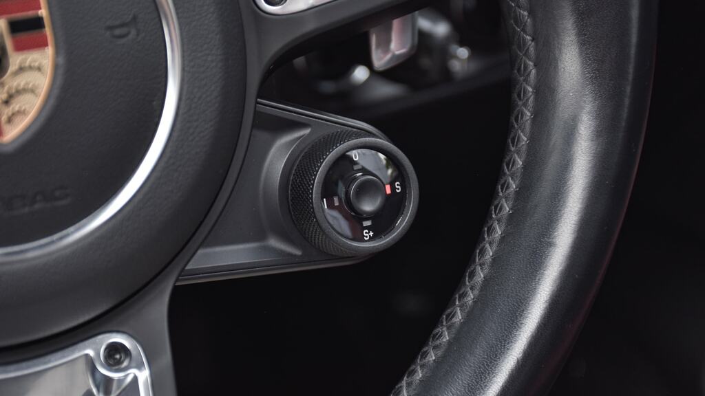 Porsche Macan Macan Grey #32