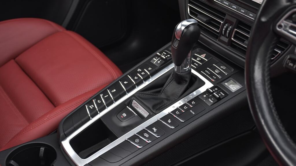 Porsche Macan Macan Grey #16