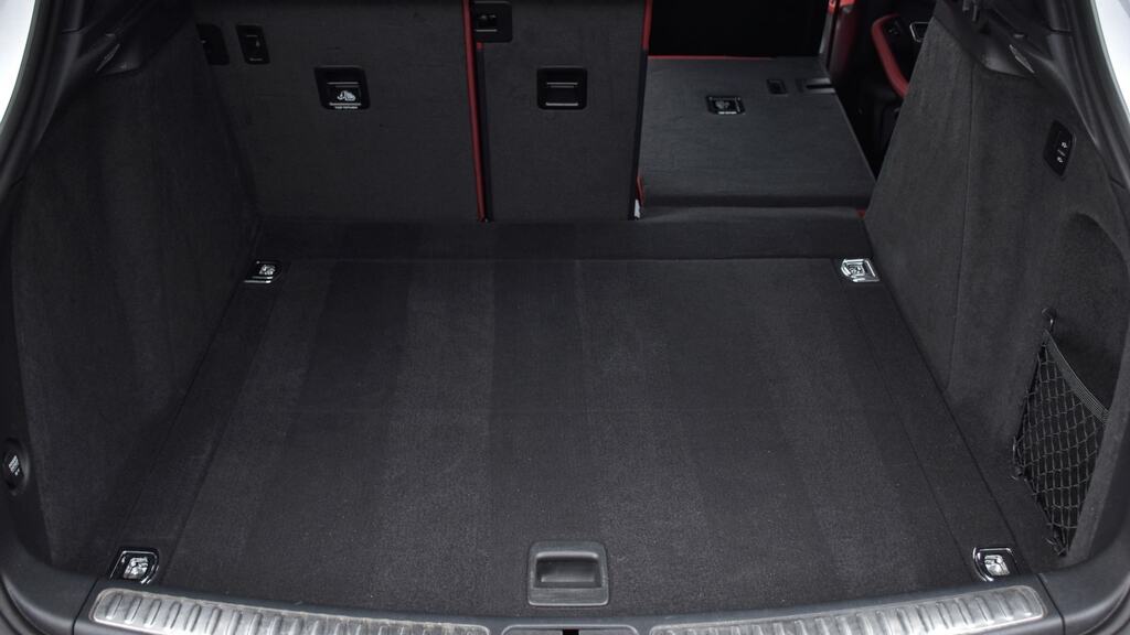 Porsche Macan Macan Grey #18