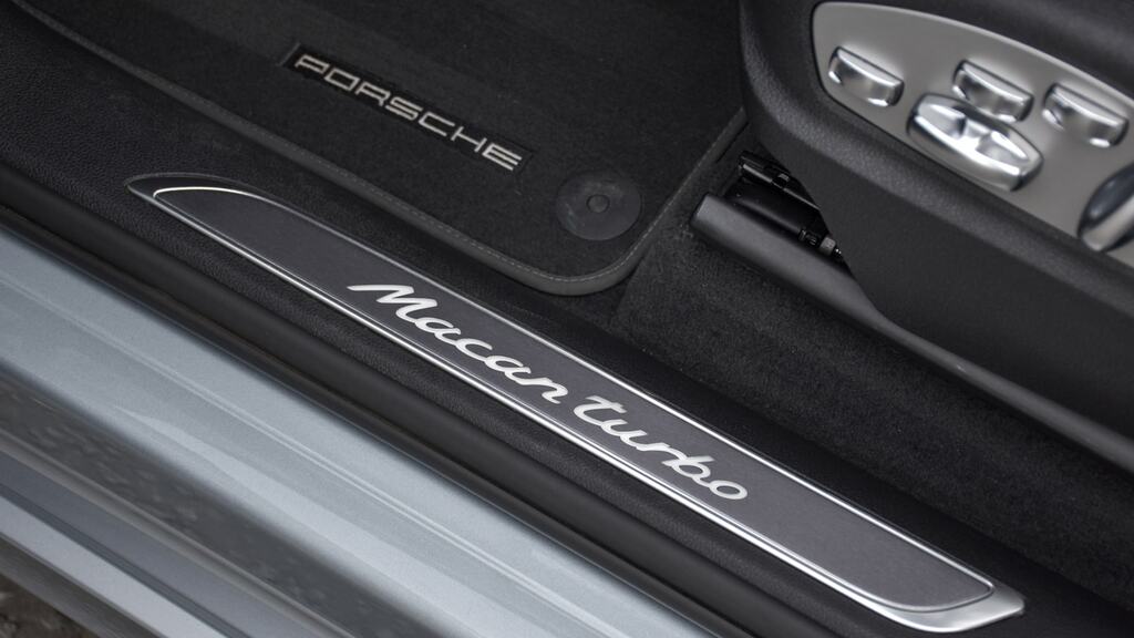 Porsche Macan Macan Grey #27
