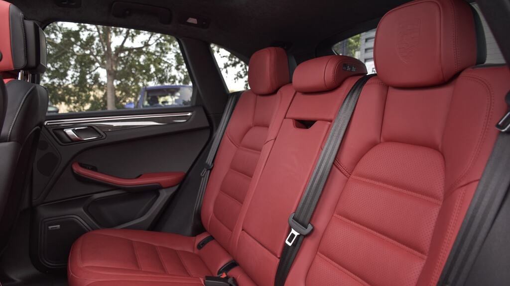 Porsche Macan Macan Grey #19