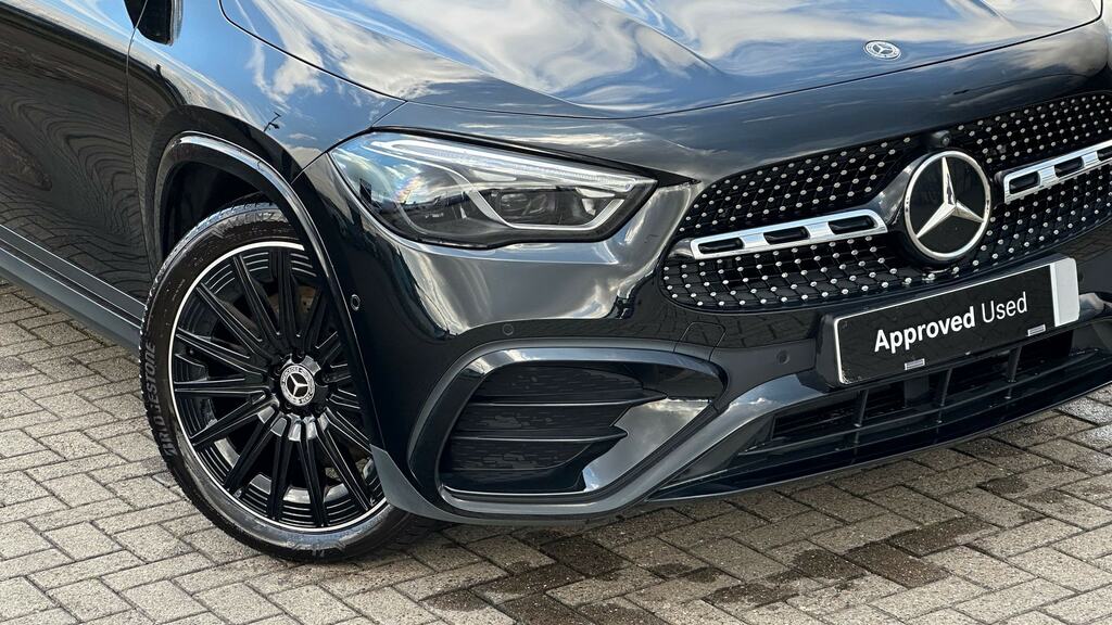 Mercedes-Benz GLA Class Gla 35 4Matic Premium Plus MMZ1868 Black #18